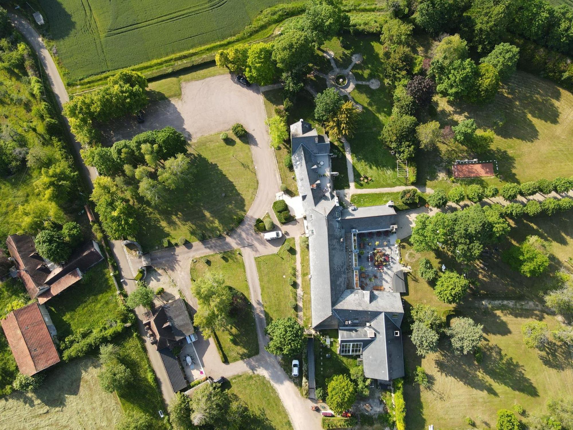 L'abbaye Saint Michel Bed & Breakfast Tonnerre