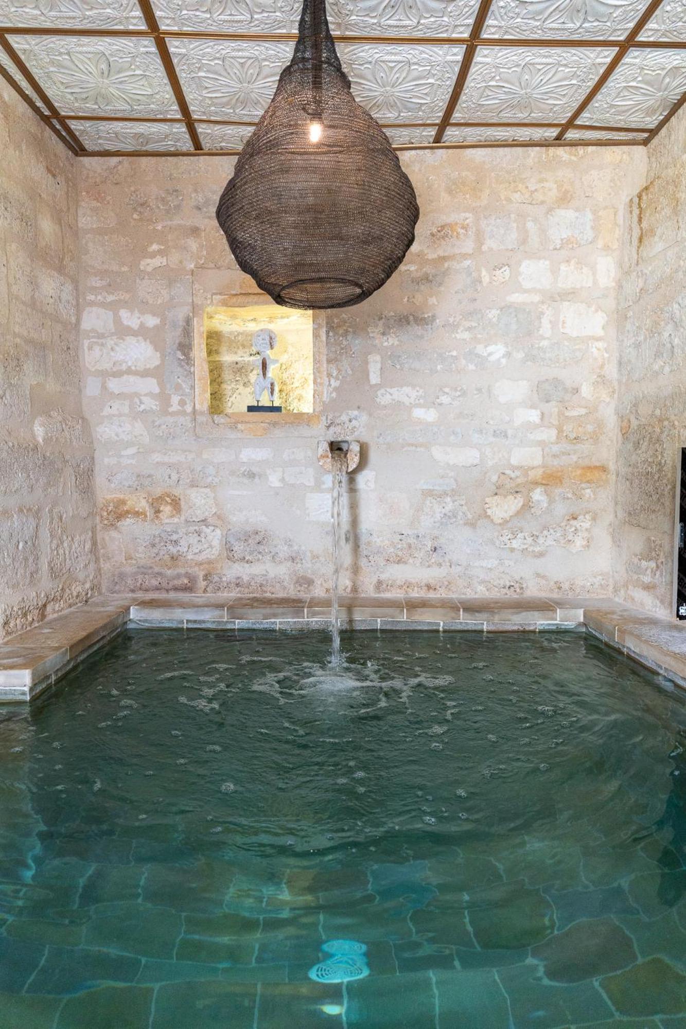 L'abbaye Saint Michel Bed & Breakfast 4*